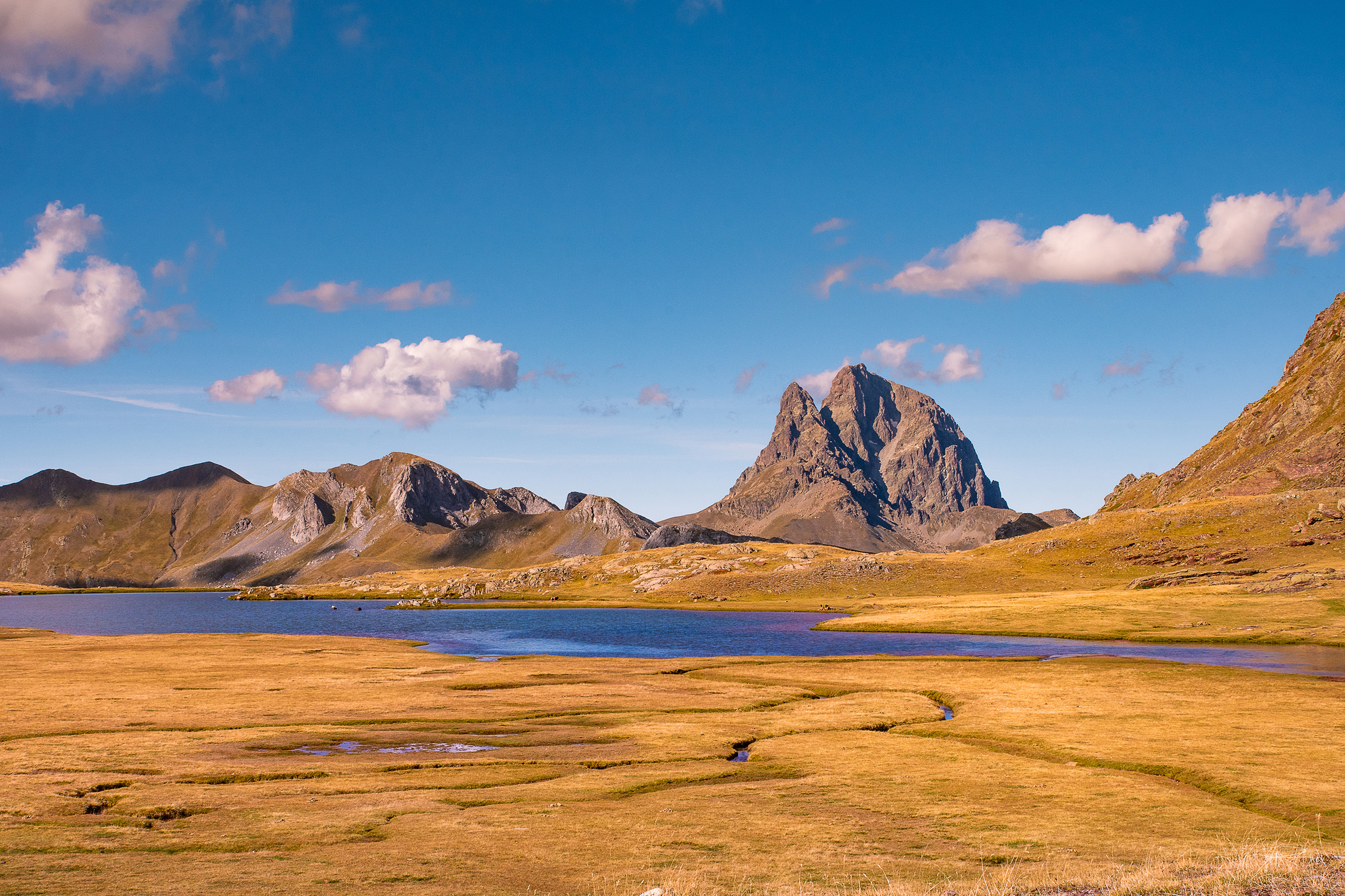 Le Pic du Midi d'Ossau vue d'Anayet